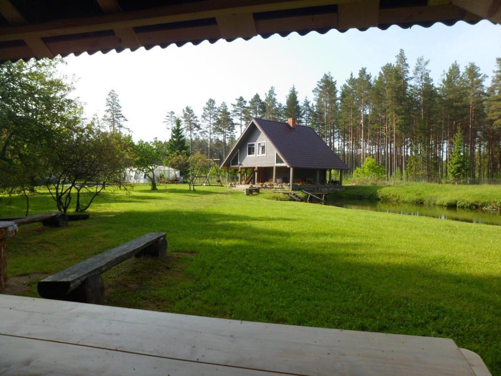 Guest House Ziedkalni Dūmele Exterior foto