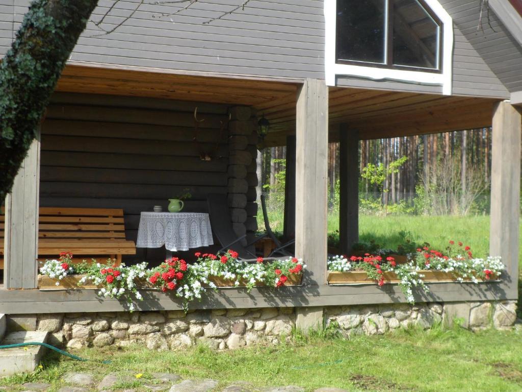 Guest House Ziedkalni Dūmele Exterior foto